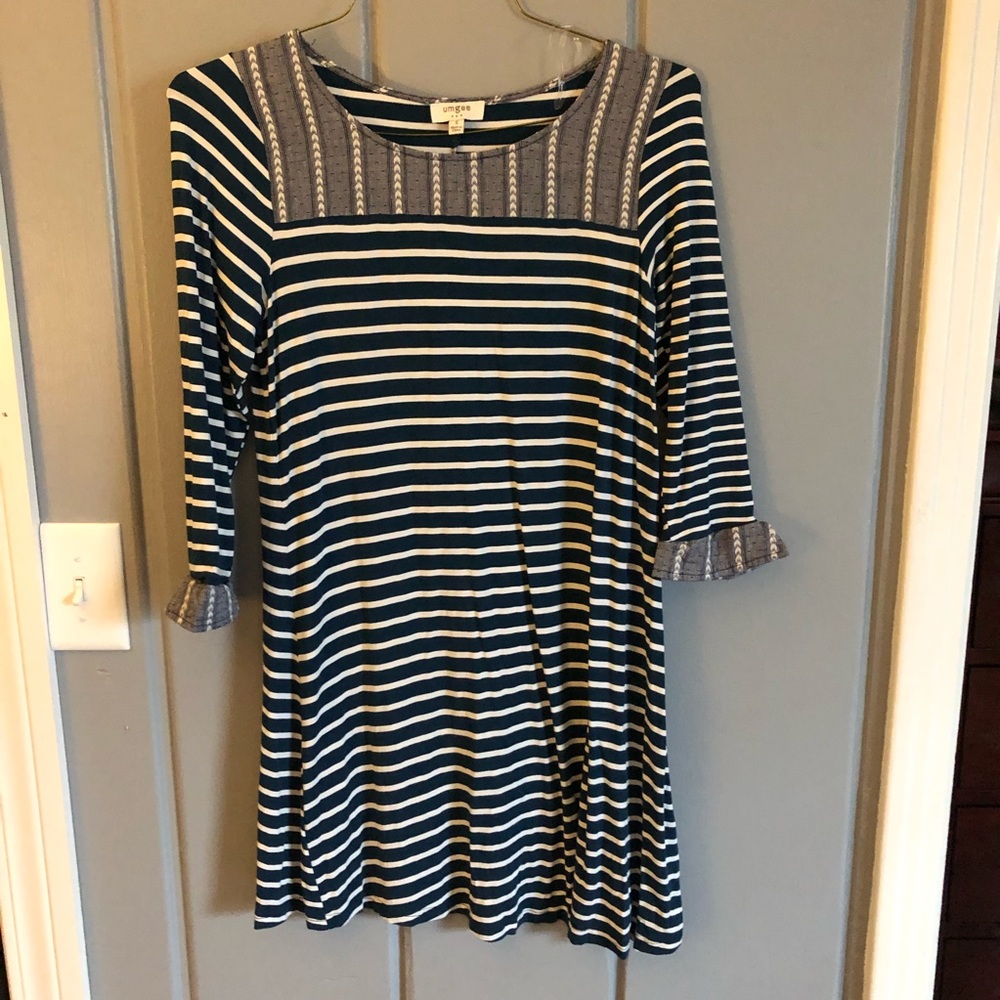 🌼UMGEE BOUTIQUE STRIPED DRESS🌼